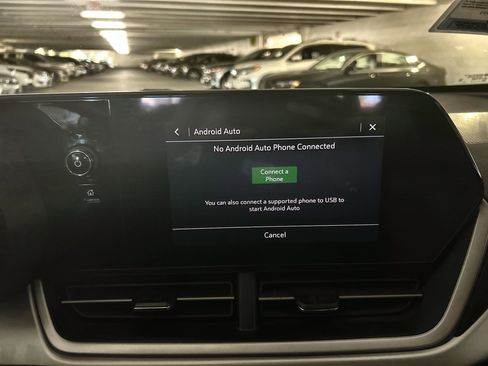 Used 2024 Chevrolet Trax LS image 19