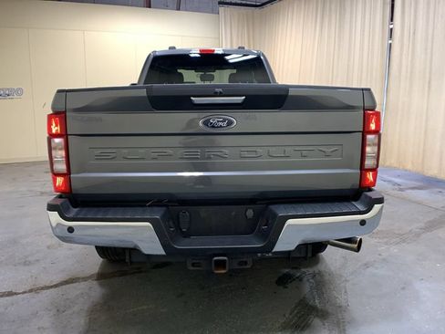 Used 2022 Ford F350 XLT w/ XLT Premium Package AWD/4WD image 4