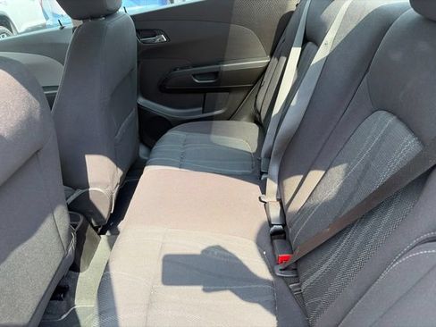 Used 2020 Chevrolet Sonic LT w/ Convenience Package FWD image 9