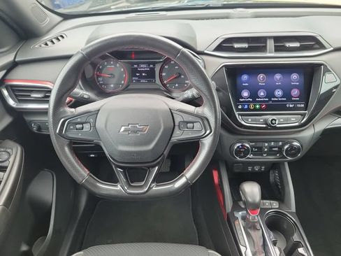 Used 2021 Chevrolet TrailBlazer RS w/ Convenience Package FWD image 15