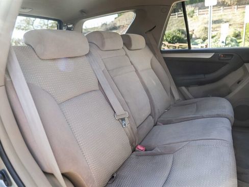 Used 2003 Toyota 4Runner SR5 RWD image 49