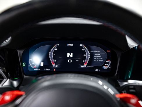 Used 2022 BMW M3 image 9