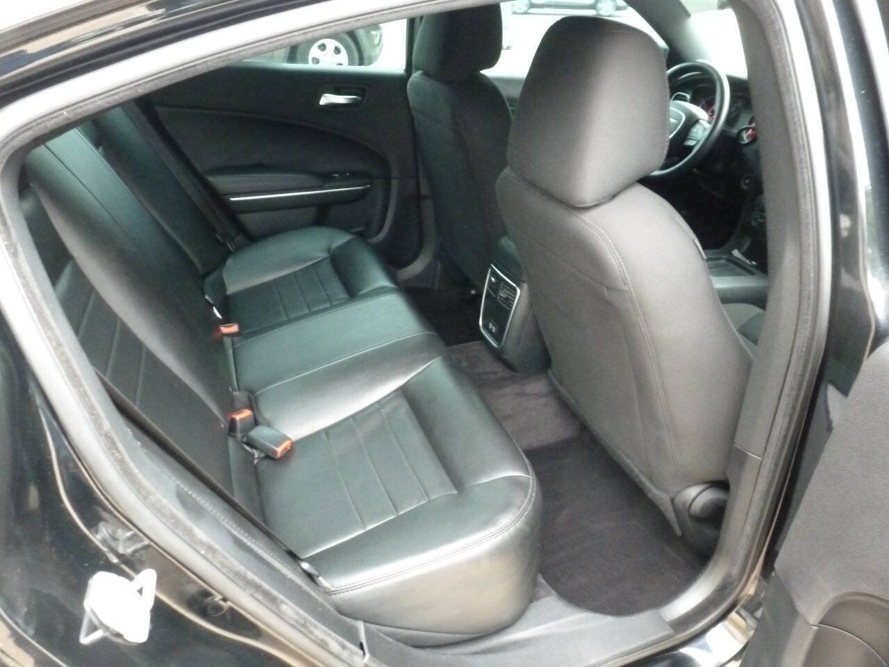 Used 2017 Dodge Charger Police w/ Street Appearance Group AWD/4WD image 12
