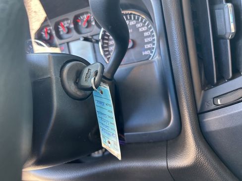 Used 2016 Chevrolet Silverado 1500 W/T image 34