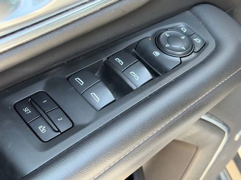Used 2022 Chevrolet Tahoe LT RWD image 16