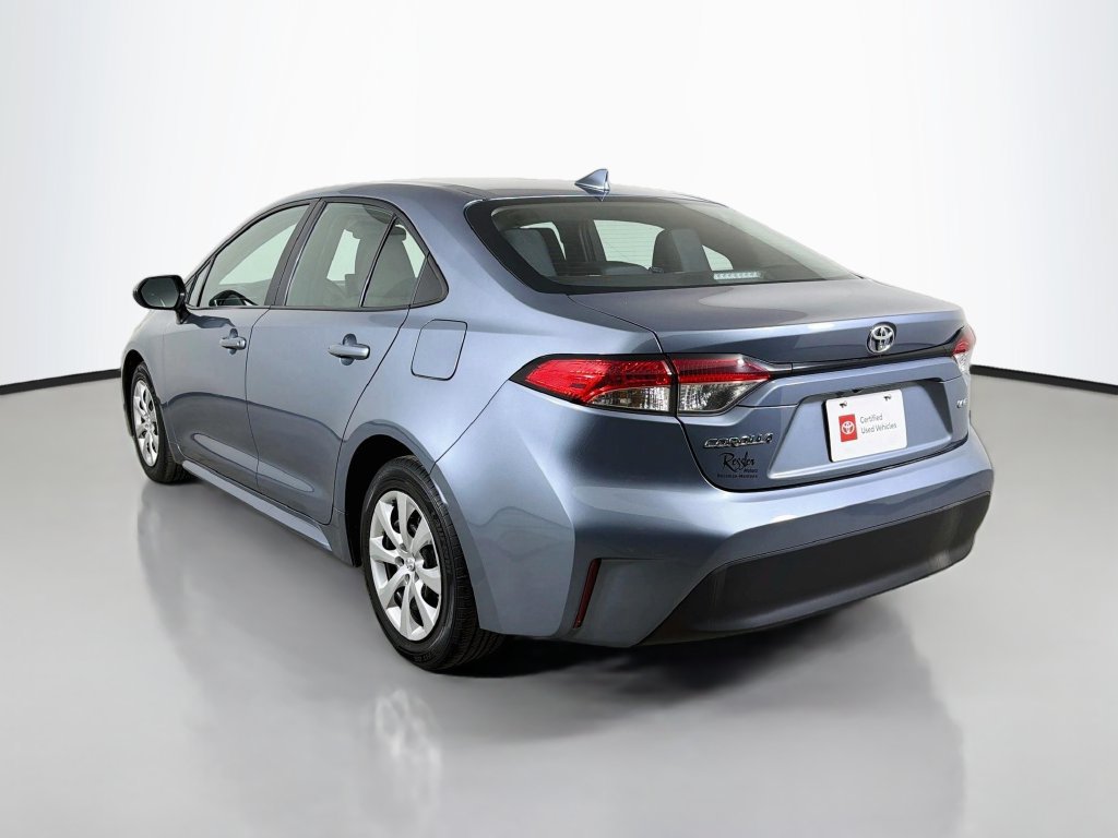 Used 2025 Toyota Corolla LE FWD image 8