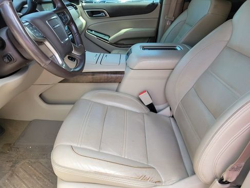 Used 2018 GMC Yukon Denali w/ Denali Ultimate Package AWD/4WD image 13