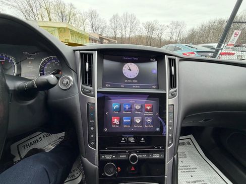 Used 2015 INFINITI Q50 2.0t w/ Moonroof Package image 24