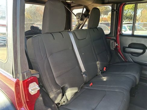 Used 2021 Jeep Wrangler Unlimited Willys image 24
