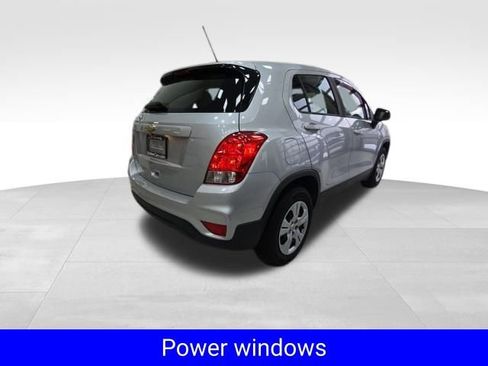 Used 2017 Chevrolet Trax LS image 9
