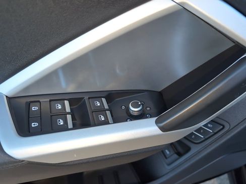 Used 2022 Audi Q3 2.0T Premium Plus image 15