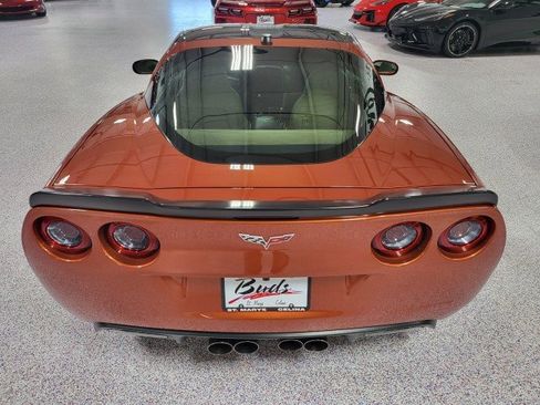 Used 2005 Chevrolet Corvette Coupe w/ Preferred Equipment Group RWD image 5