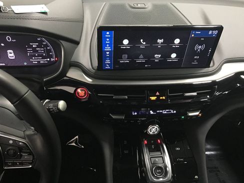 Used 2025 Acura MDX SH-AWD w/ Technology Package image 7