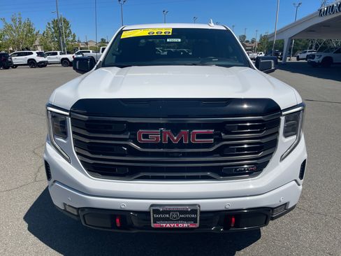 Used 2025 GMC Sierra 1500 AT4 AWD/4WD image 2