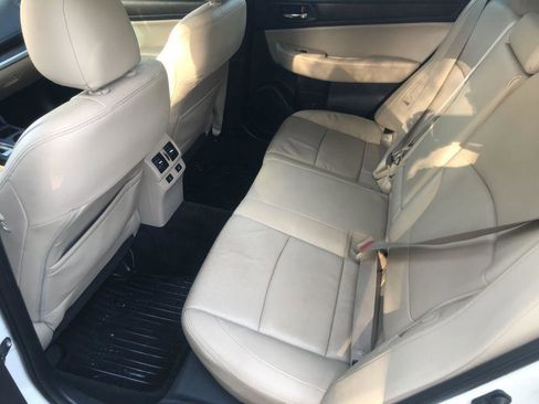 Used 2015 Subaru Outback 3.6R Limited image 8