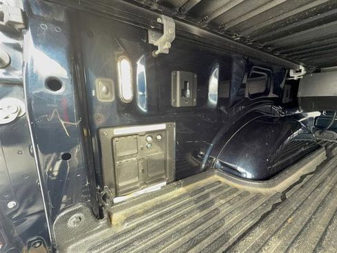 Used 2022 Ford F150 Limited image 5