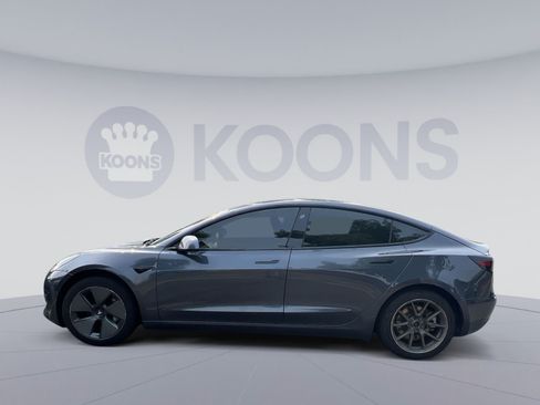 Used 2021 Tesla Model 3 Standard Range Plus RWD image 2
