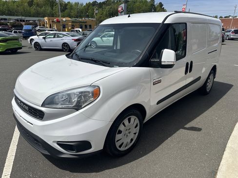 Used 2021 RAM ProMaster City Tradesman SLT FWD image 4