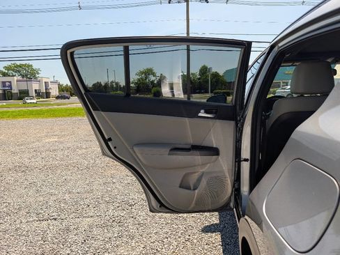Used 2022 Kia Sportage Nightfall Edition AWD/4WD image 11