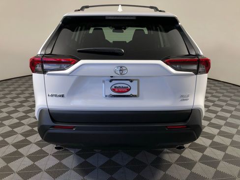 New 2025 Toyota RAV4 XLE image 6