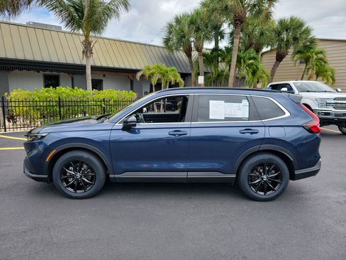 Used 2024 Honda CR-V Sport-L image 9
