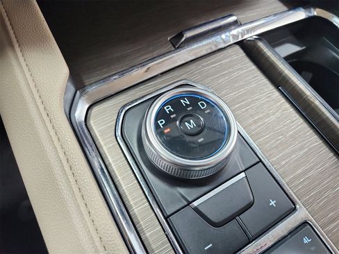 Used 2023 Ford Expedition Max Limited image 28