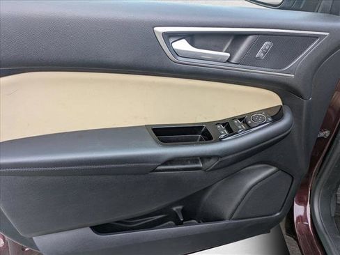 Used 2020 Ford Edge SEL w/ Convenience Package image 14