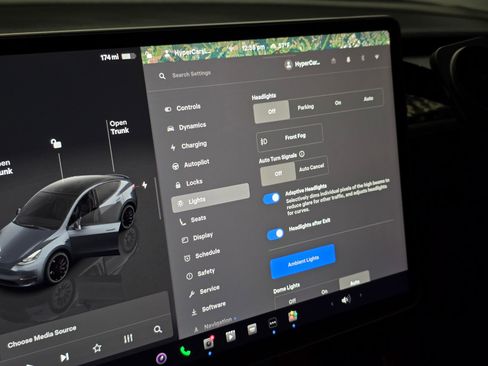 Used 2023 Tesla Model Y Performance AWD/4WD image 63