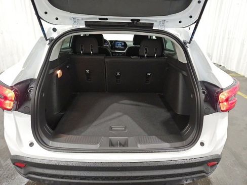 New 2026 Chevrolet Trax LS w/ LS Convenience Package image 11