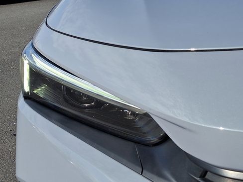 Used 2022 Honda Civic Sport image 9