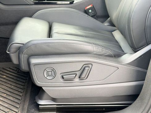 Certified 2025 Audi Q5 Premium Plus w/ Premium Plus AWD/4WD image 14