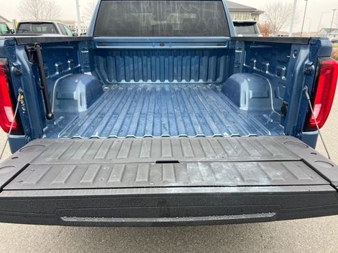 Certified 2024 GMC Sierra 1500 SLT image 25