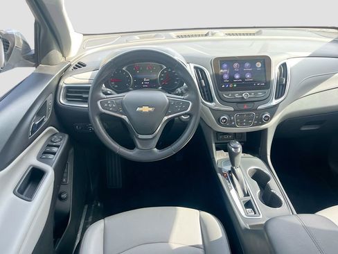 Used 2020 Chevrolet Equinox Premier image 21