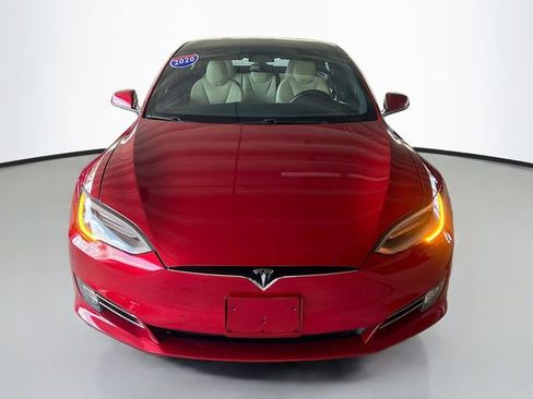 Used 2020 Tesla Model S Long Range Plus image 3