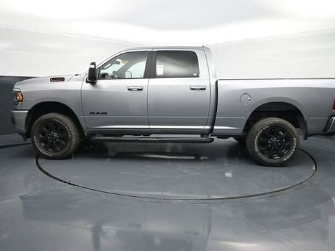 Used 2024 RAM 2500 Big Horn w/ Night Edition image 5