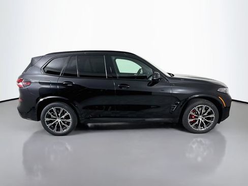 New 2026 BMW X5 xDrive40i w/ M Sport Package AWD/4WD image 8