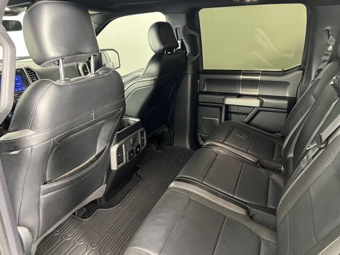 Used 2019 Ford F150 Raptor w/ Equipment Group 802A Luxury image 19