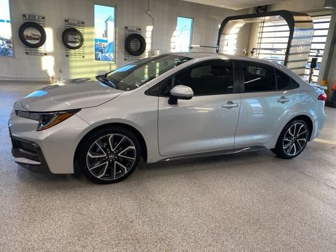 Used 2022 Toyota Corolla SE image 10