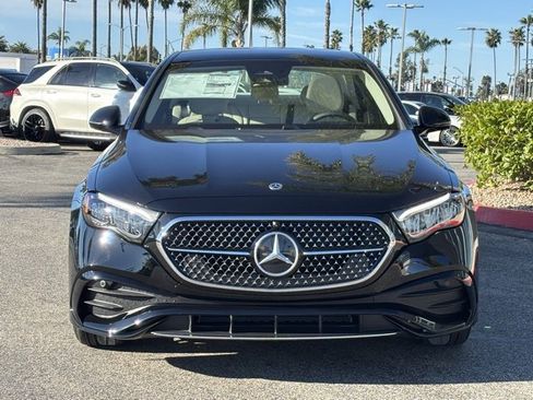 New 2026 Mercedes-Benz E 350 4MATIC Sedan image 9