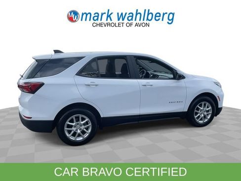 Certified 2024 Chevrolet Equinox LS w/ LS Convenience Package FWD image 8