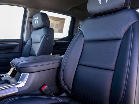 New 2025 Chevrolet Silverado 1500 RST image 13