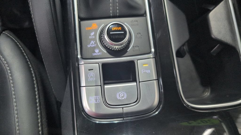 Used 2024 Kia Telluride EX X-Line AWD/4WD image 16