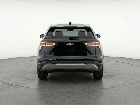 Used 2025 Chevrolet Equinox LT FWD image 7