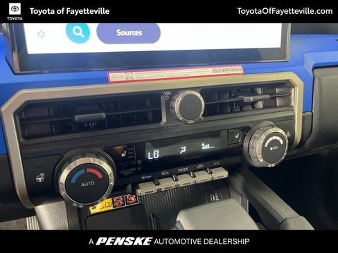 Used 2026 Toyota Tacoma TRD Off-Road w/ TRD Off Road Upgrade Package AWD/4WD image 28