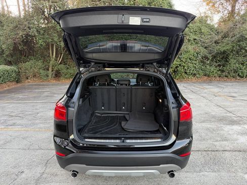 Used 2018 BMW X1 sDrive28i w/ Convenience Package image 6