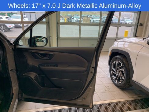 Used 2025 Subaru Forester Premium w/ Convenience Package #1 image 24