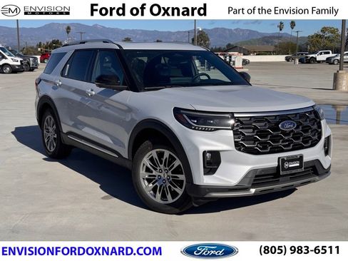 New 2026 Ford Explorer Platinum RWD image 1