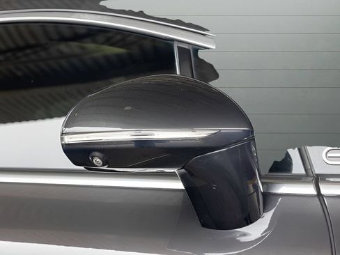 Used 2023 Mercedes-Benz EQS 450+ Sedan image 11