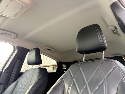 Used 2022 Ford Mustang Mach-E Select image 26