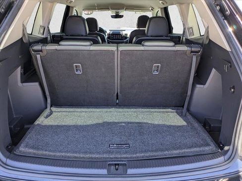 Used 2019 Volkswagen Atlas SE w/ Towing Package FWD image 6